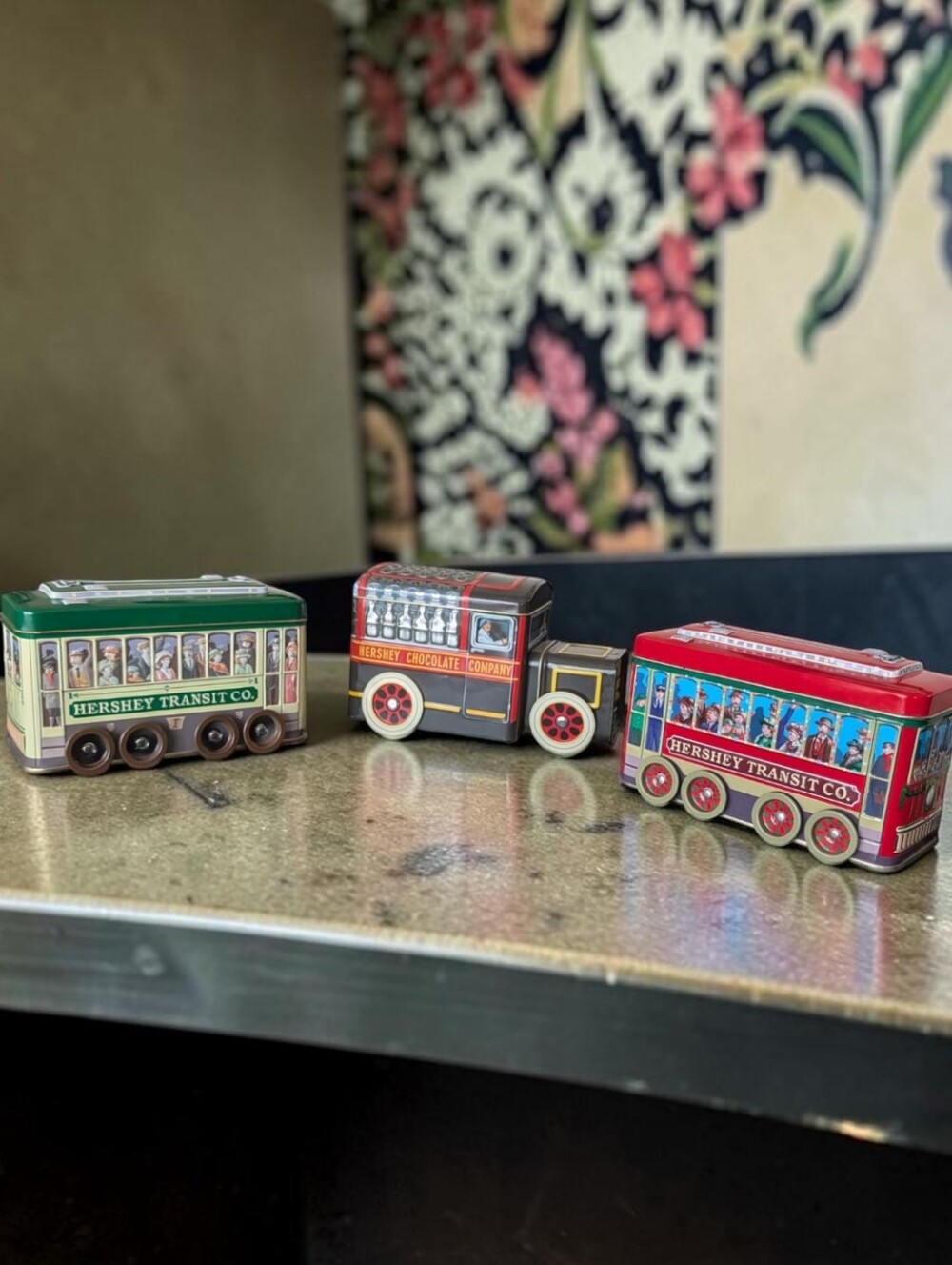 Vintage Hershey Chocolate Company Vehicle Series Collectible Tin Set